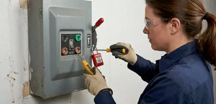 Motion Sensor Light Switch Replacement in Zanesville